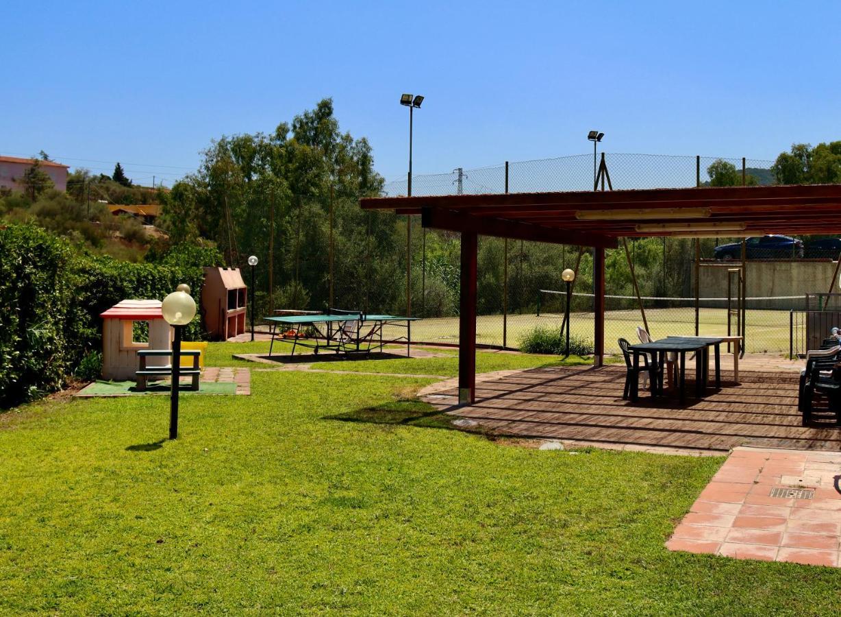Villa Aurelia San Teodoro  Eksteriør billede